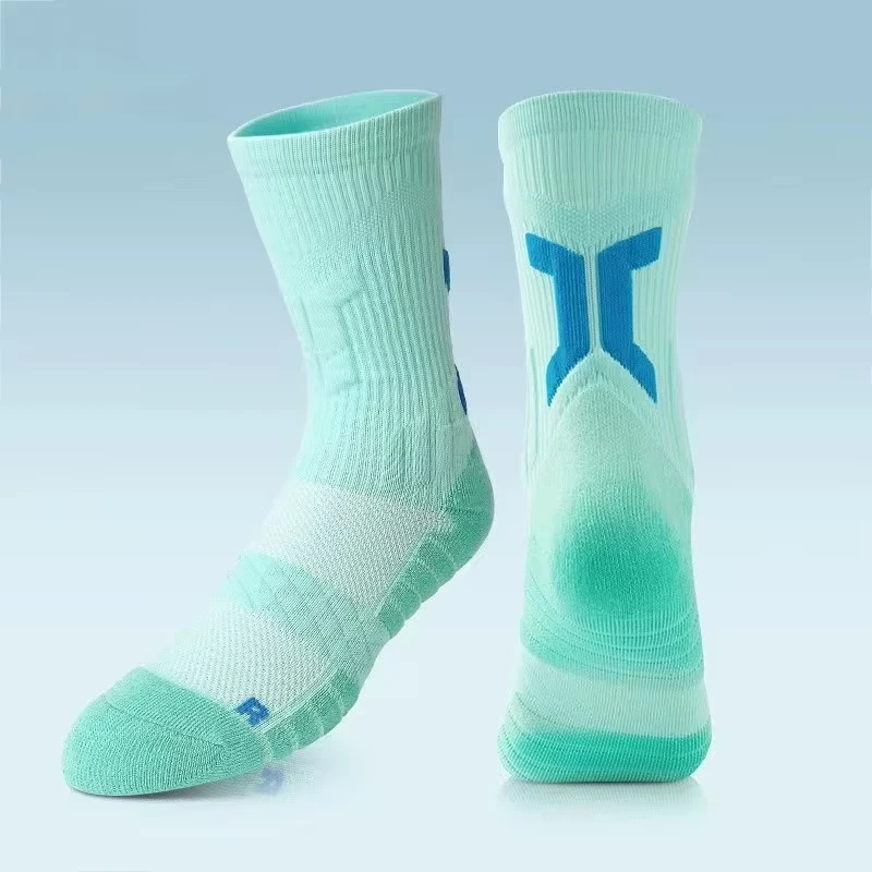 Custom Logo Pink Athletic Crew Socks suppliers